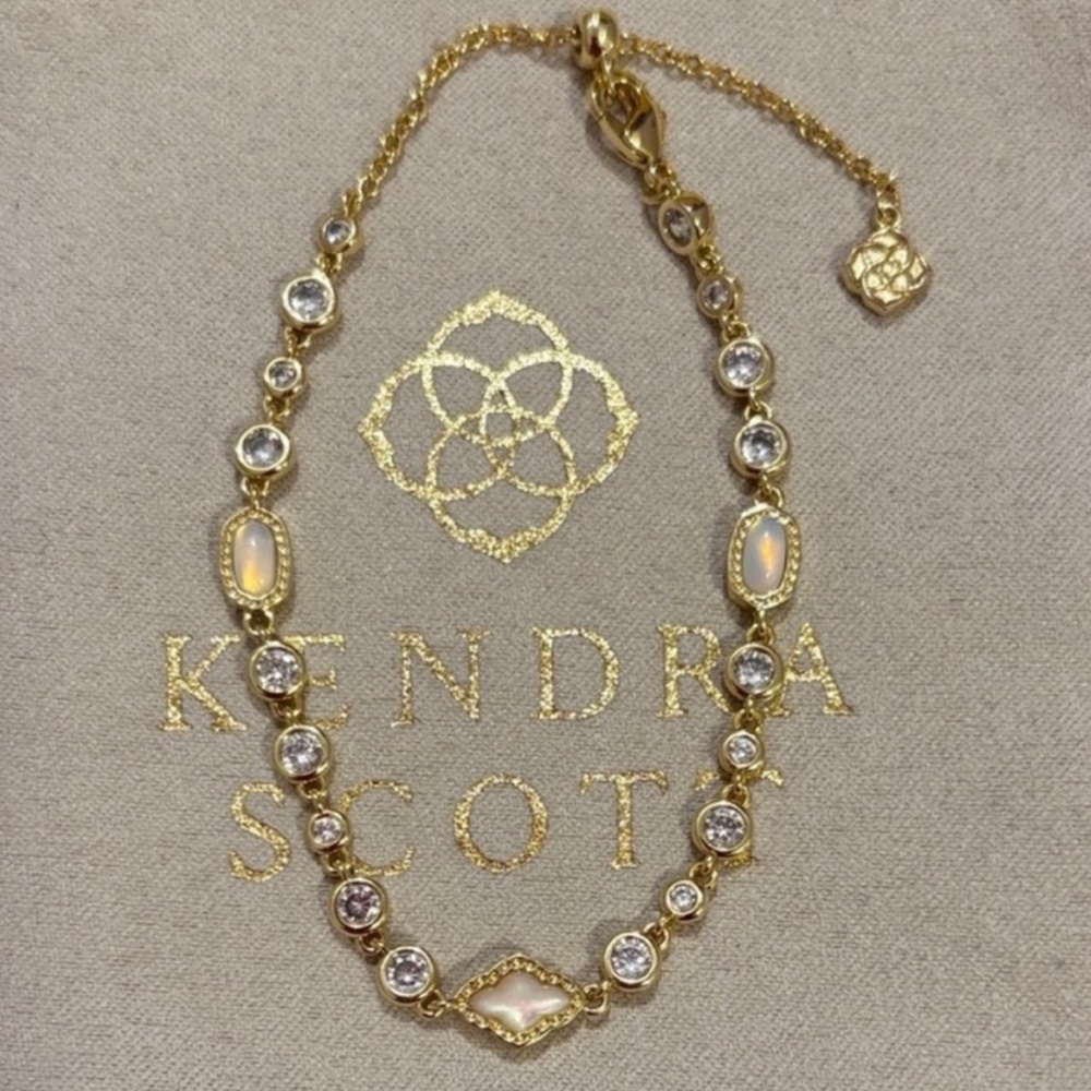 ✨SOLD✨ NWOT Kendra Scott Mini Elisa And Abbie Bracelet White Mix Gold
